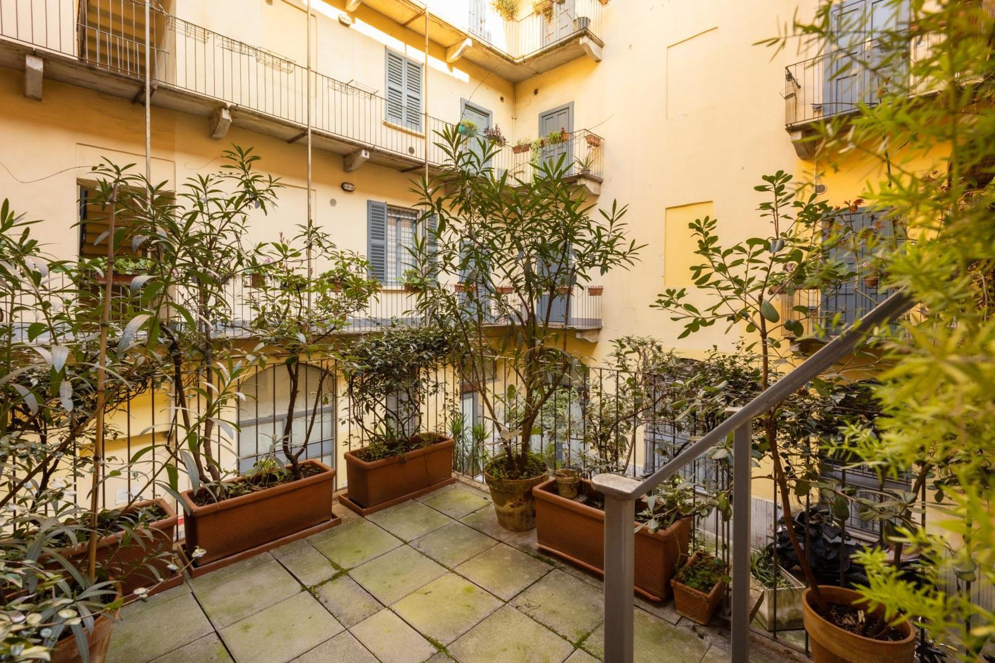 Bricks & Beams Studio In The Key Area Of Milano Exteriör bild